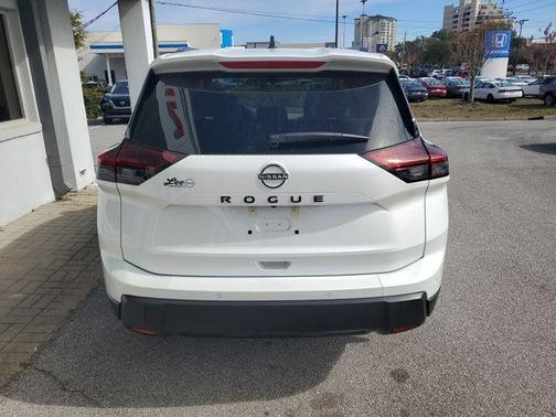 2026 Nissan Rogue DA