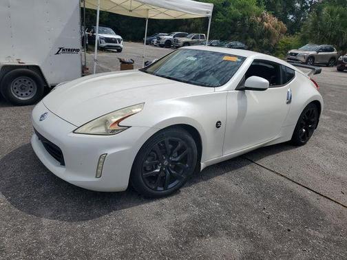 Pearl White 2016 Nissan 370Z Base