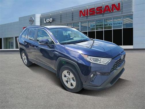 2020 Toyota RAV4 Hybrid XLE