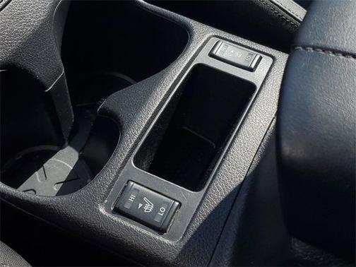 2017 Nissan Rogue Sport SL