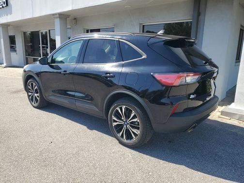 Black Metallic 2021 Ford Escape SEL