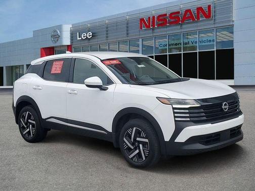 Fresh Powder 2025 Nissan Kicks SV