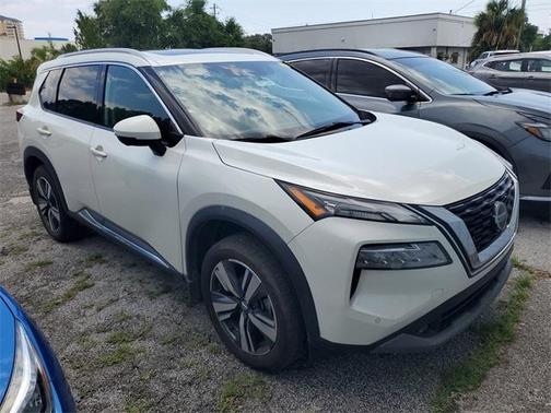 2021 Nissan Rogue SL