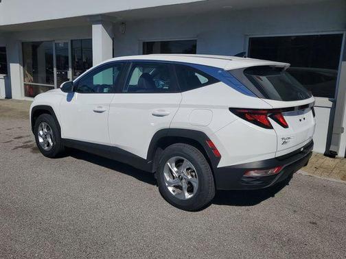 2024 Hyundai TUCSON SE