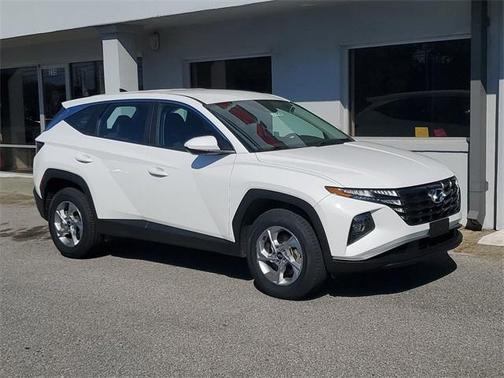 2024 Hyundai TUCSON SE