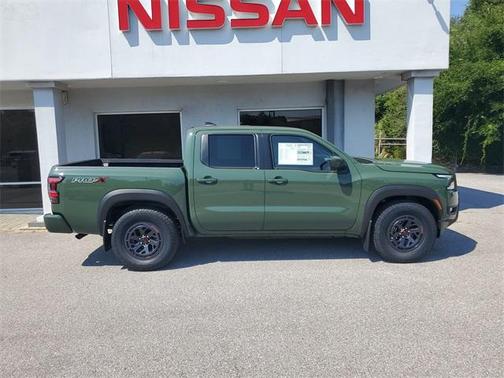 2025 Nissan Frontier PRO-X