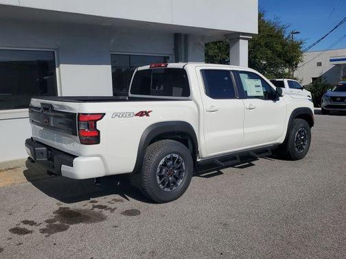 Glacier White 2026 Nissan Frontier PRO-4X