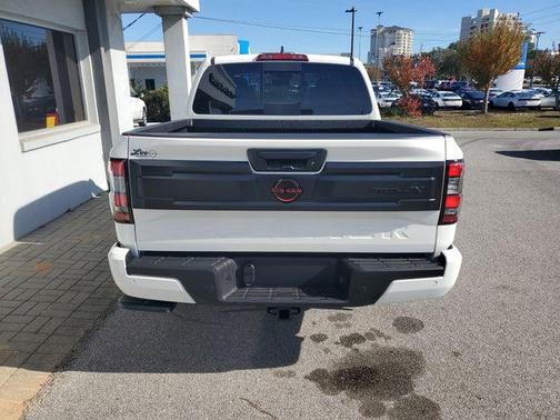 Glacier White 2026 Nissan Frontier PRO-4X