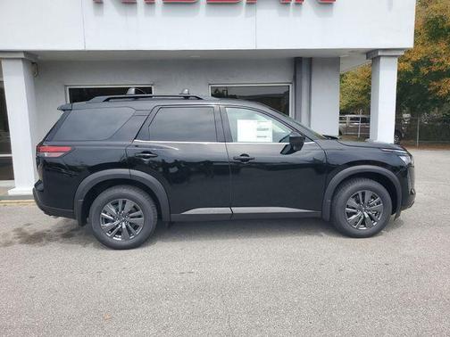 Black 2026 Nissan Pathfinder SV