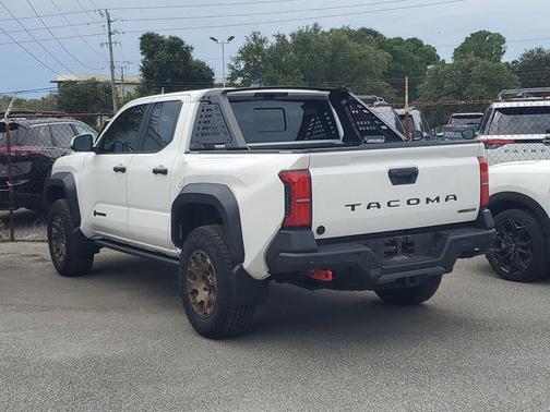 Ice 2026 Toyota Tacoma Hybrid TRAILHUNTER