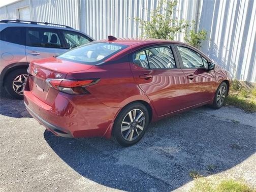 2020 Nissan Versa 1.6 SV