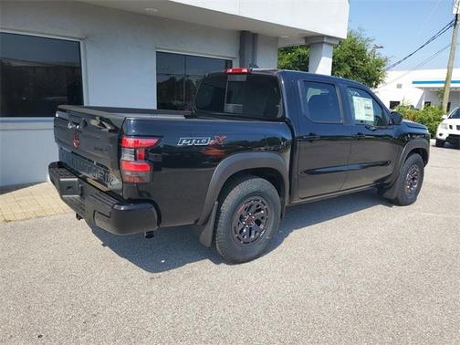 2025 Nissan Frontier PRO-X