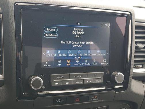 2024 Nissan Frontier SV