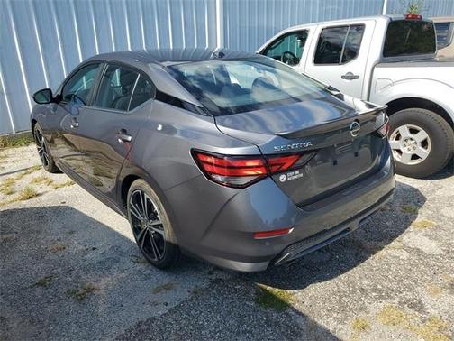 2022 Nissan Sentra SR