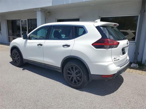 2020 Nissan Rogue S