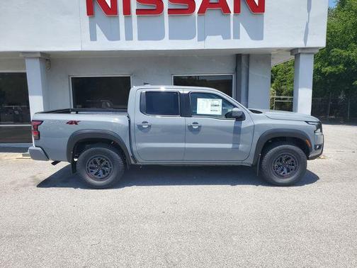 Boulder Gray Metallic 2026 Nissan Frontier PRO-4X