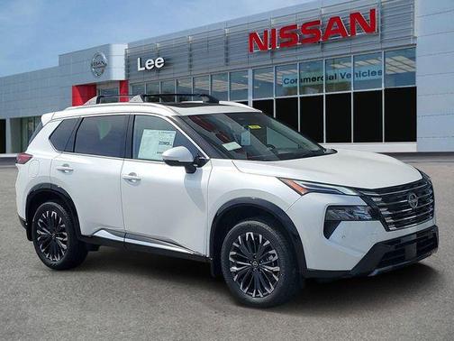 Everest White P 2026 Nissan Rogue Platinum