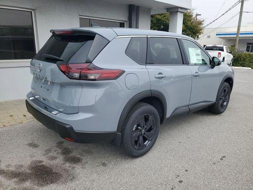Boulder Gray Metallic 2026 Nissan Rogue SV