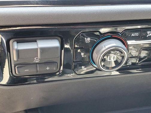 Black 2024 Chevrolet Silverado 1500 ZR2