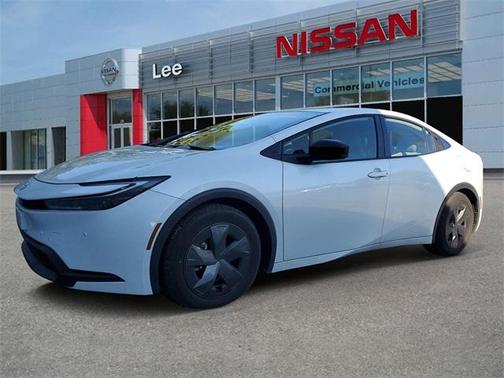 2024 Toyota Prius LE