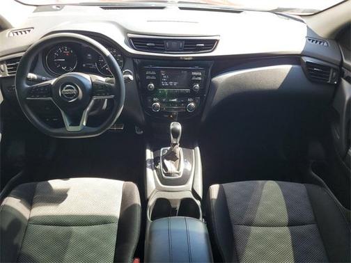 2017 Nissan Rogue Sport SV