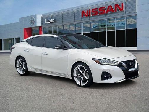 White 2019 Nissan Maxima 3.5 Platinum