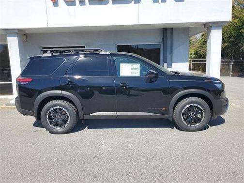 2025 Nissan Pathfinder Rock Creek