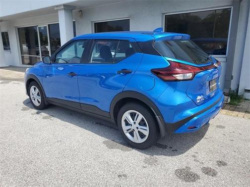 2024 Nissan Kicks S