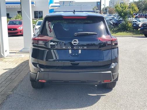 2026 Nissan Rogue S