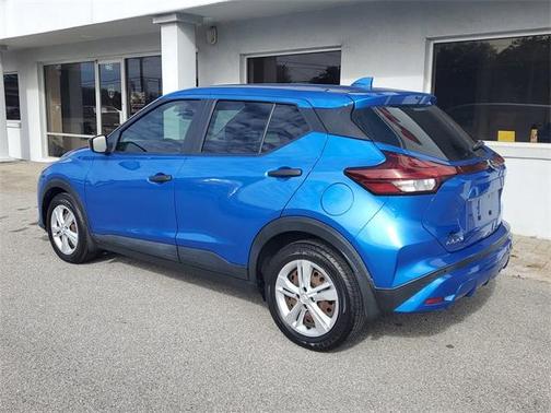 2021 Nissan Kicks S