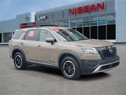 2023 Nissan Pathfinder Rock Creek