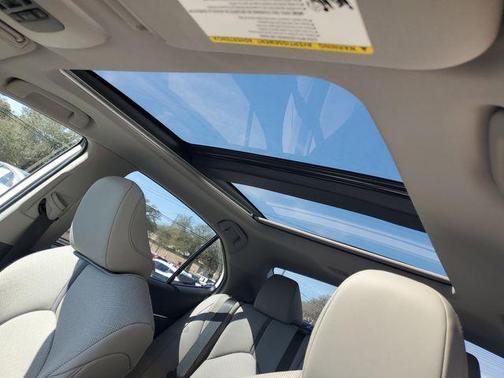 2024 Toyota Camry XLE V6