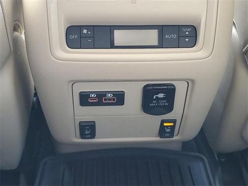 2020 Nissan Pathfinder Platinum