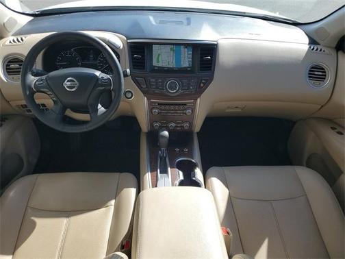 2020 Nissan Pathfinder Platinum