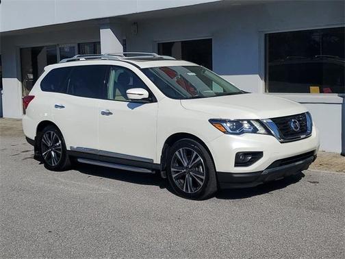 2020 Nissan Pathfinder Platinum