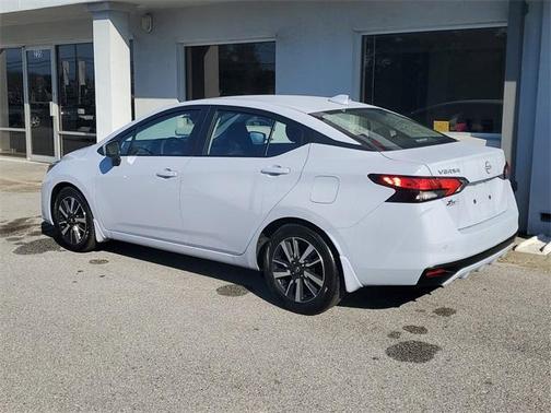 2025 Nissan Versa 1.6 SV