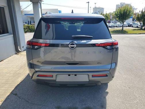 Gun Metallic 2026 Nissan Pathfinder SL