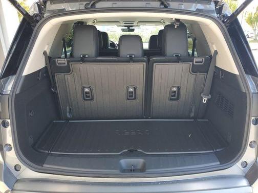 Gun Metallic 2026 Nissan Pathfinder SL