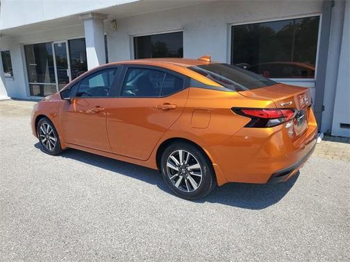 2022 Nissan Versa 1.6 SV