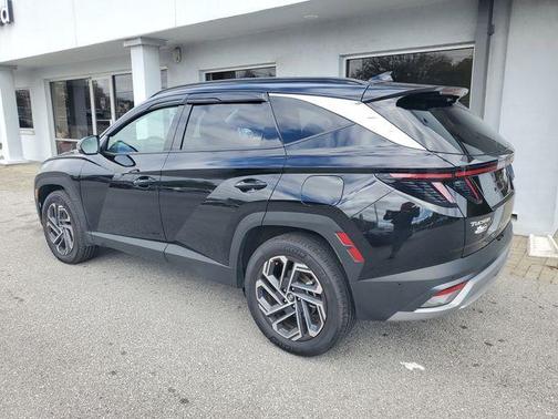 2025 Hyundai TUCSON Hybrid Limited