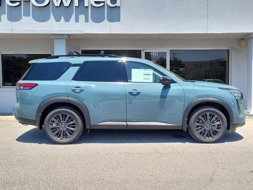 Baltic Teal 2026 Nissan Pathfinder SL