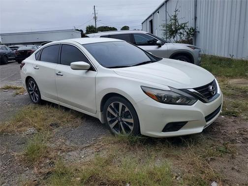 2017 Nissan Altima 2.5 SR