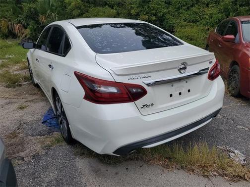 2017 Nissan Altima 2.5 SR