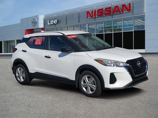 2023 Nissan Kicks S