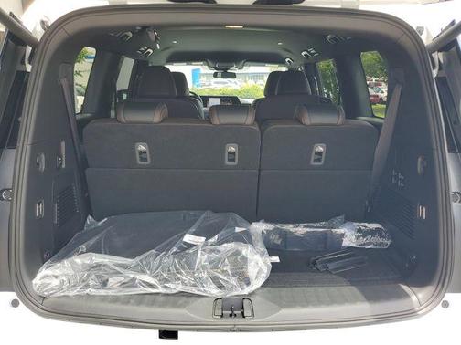 Aspen White 2026 Nissan Armada SL