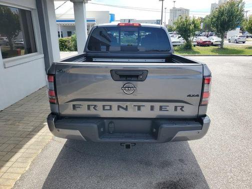 Gun Metallic 2026 Nissan Frontier SV