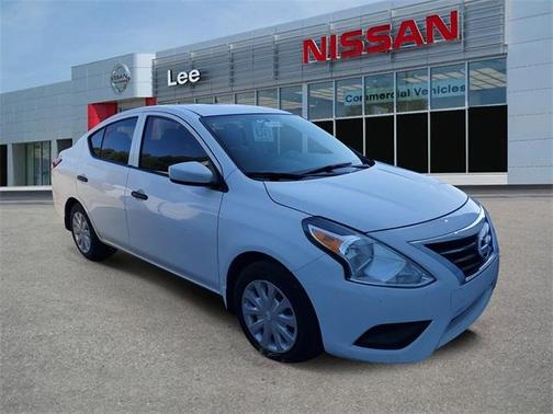 2018 Nissan Versa 1.6 S+