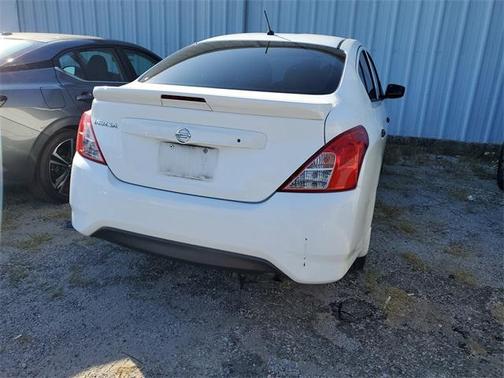 2018 Nissan Versa 1.6 S+