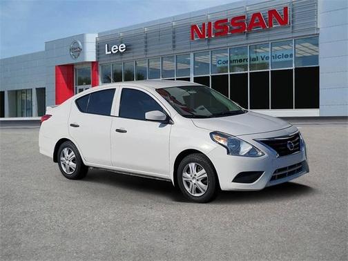 2018 Nissan Versa 1.6 S+