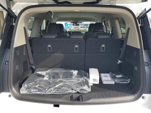 2026 Nissan Armada SV